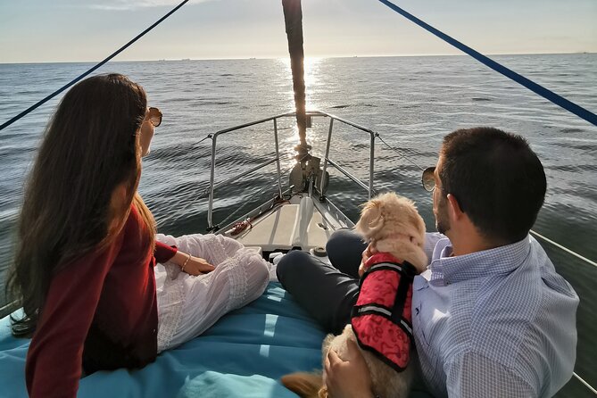 Porto: Sunset or Daytime, Charming Sailboat Cruise on the Douro River - The crew, drinks, and pace