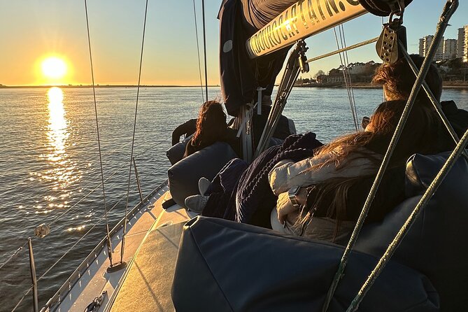 Porto: Sunset or Daytime, Charming Sailboat Cruise on the Douro River - Under the Arrábida Bridge and along the Douro