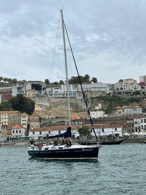 Porto: The Best Douro Boat Tour - Porto Cathedral and the Bishop’s House from below