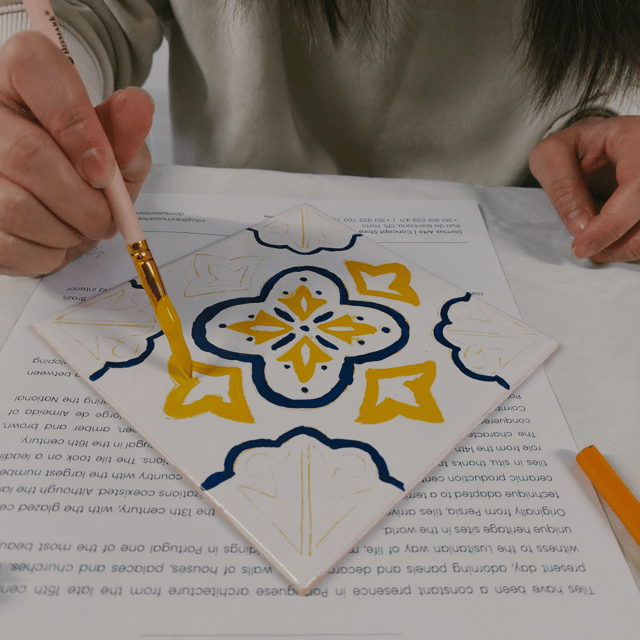 Porto: Tile-Painting Workshop with Porto Wine - Bainharia - Choosing Between a Traditional Pattern and Your Own Design