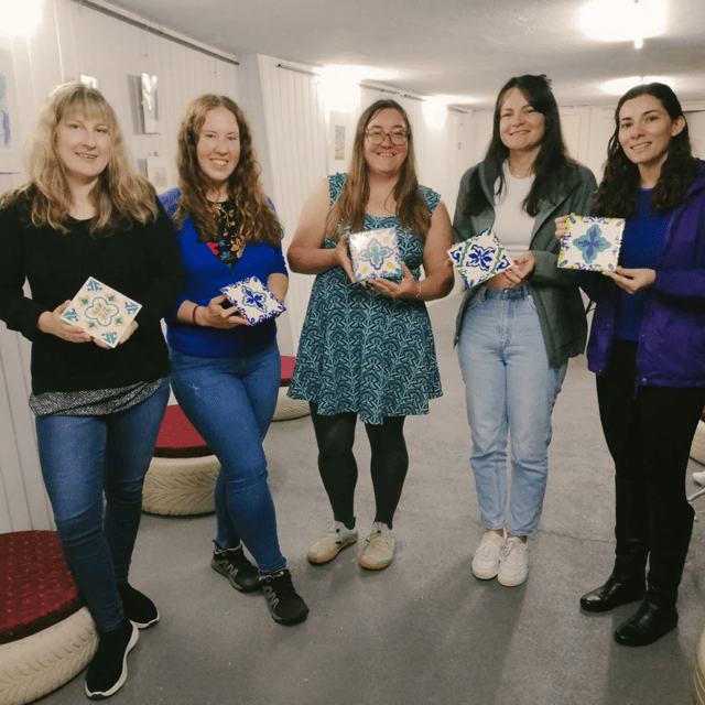 Porto: Tile-Painting Workshop with Porto Wine - Bainharia - Port, Biscuits, and Conversation