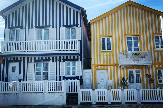 Porto to Lisbon Up to 4 Stops: Aveiro, Nazare, Fatima & Obidos - What your guide adds to the day