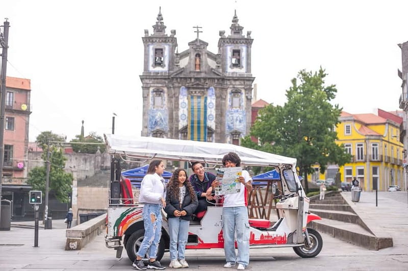 Porto Tour: A tour, a thousand stories in Tuk Tuk - 3h - Lesser-Known Corners and Authentic Porto