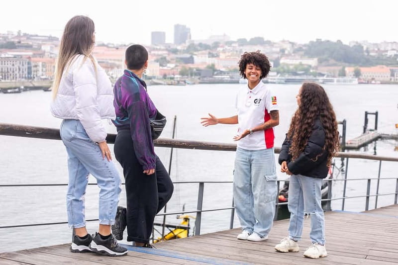 Porto Tour: A tour, a thousand stories in Tuk Tuk - 3h - Stories, Legends, and the Shape of Porto