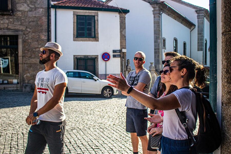 Porto tour with Port Wine tasting in a hidden wine cellar! - São Bento Station turns a transport stop into an art stop