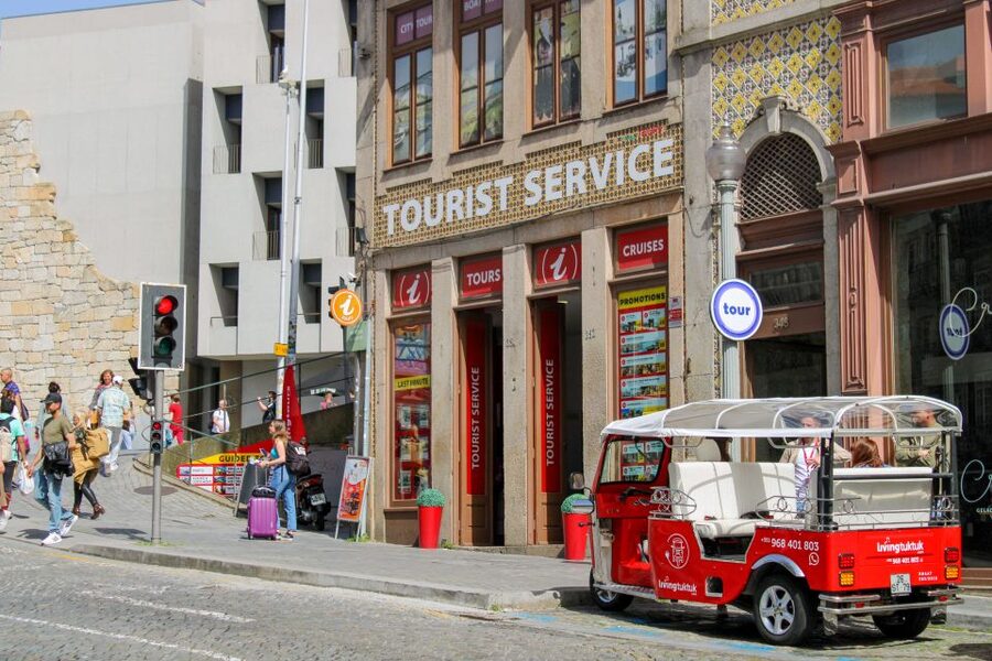 Porto: Tuk-Tuk Tour, Douro River Cruise, and Wine Tasting - The Porto streets you see from the tuk-tuk