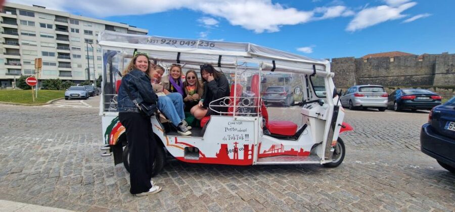 Porto: Tuk tuk Tours with Port Wine Tasting - Serra do Pilar for the Big View