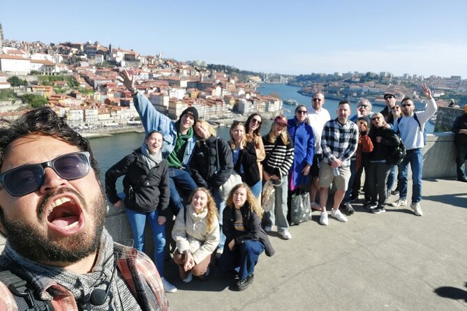 Porto Walking Tour - The Perfect Introduction to the City - Praça Gomes Teixeira and the center of Porto