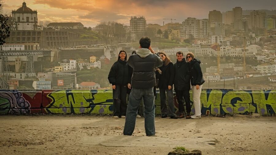 Porto: Wine Tour & One Hour Fado Show | All Included - Who will enjoy this Porto evening