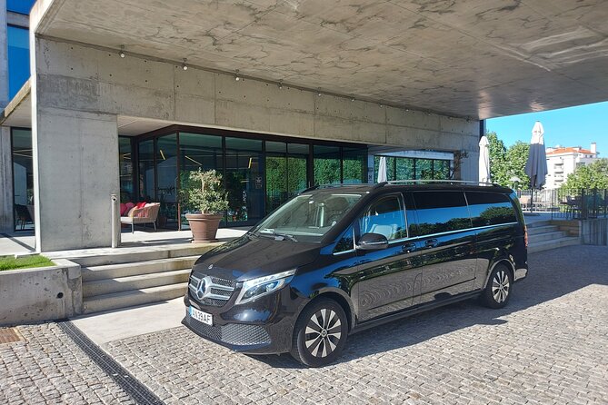 Private Airport Transfer from the Airport to Porto - Key points to know before booking