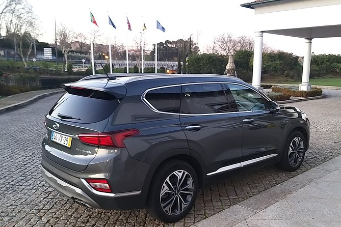 Private Airport Transfer from the Airport to Porto - A private ride, not a shared shuttle