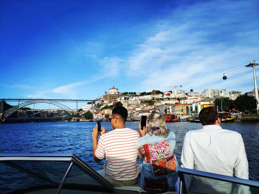 Private boat tour: 6 Bridges, Gondomar,Douro with Sunset Opt - Should you book it?