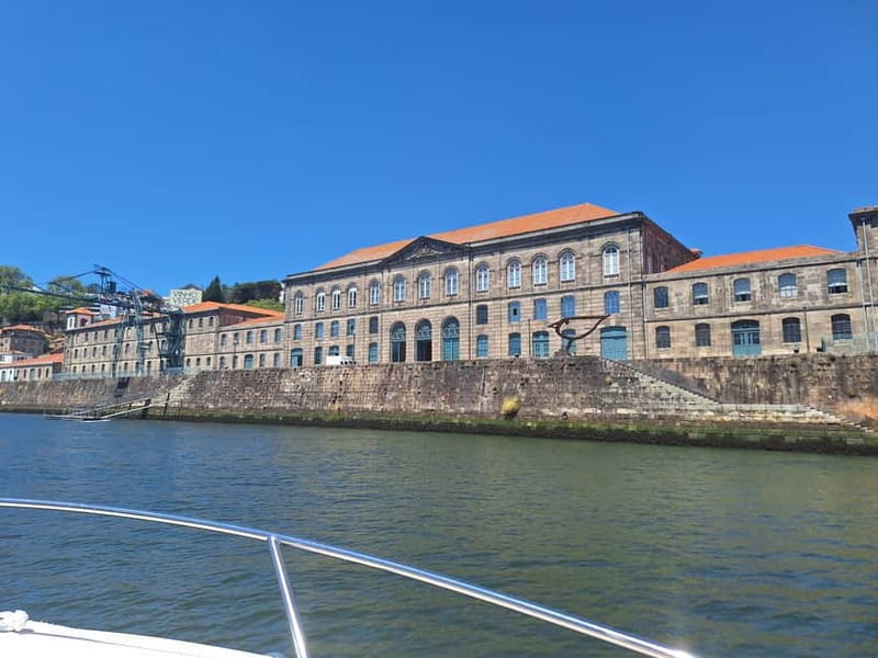 Private Boat Tour in Porto with Portuguese Tapas Option - Is $84 per person a fair price?