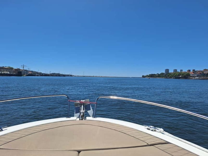 Private Boat Tour in Porto with Portuguese Tapas Option - Who will enjoy this private cruise most?
