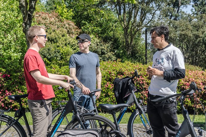 Private e-Bike Tour in Porto – Explore Riverside, Beaches & Parks - Matosinhos Beach and Porto City Park