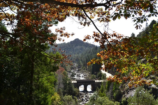 Private Geres National Park Tour with Lunch and Transfers - Walking choices for different fitness levels