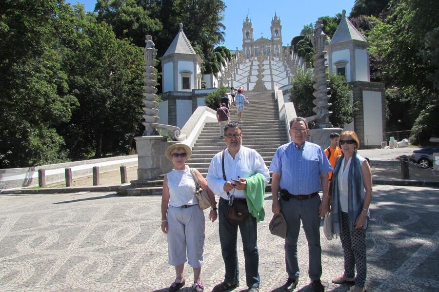 Private Half-Day Braga City Tour - Entering Braga through the Sé Cathedral