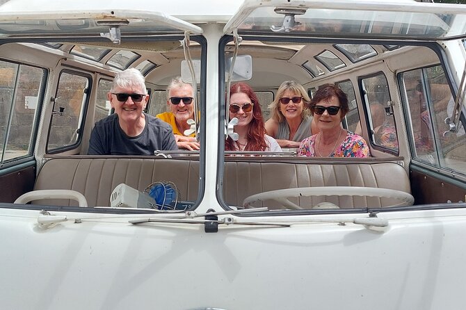 Private Porto Sightseeing by Vintage VW Kombi (up to 8 people) - Why this format works for a first look at Porto