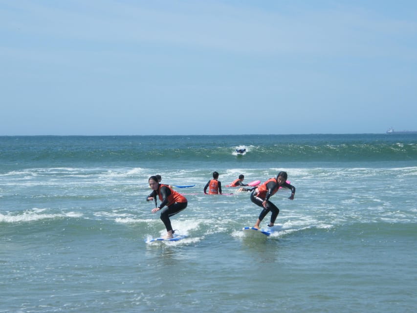 Private Surf Class for two at Matosinhos Beach - Learning to surf at Matosinhos Beach
