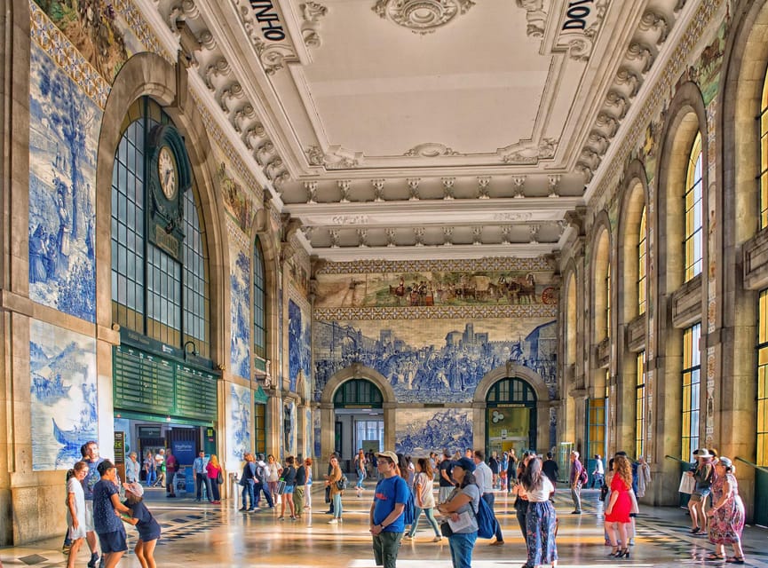 Private Walking Tour, highlights and secrets of Porto - Finishing at Ribeira