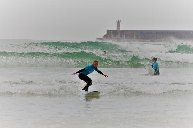 Surf class in Porto - small groups, ideal for beginners - What happens before you touch the water