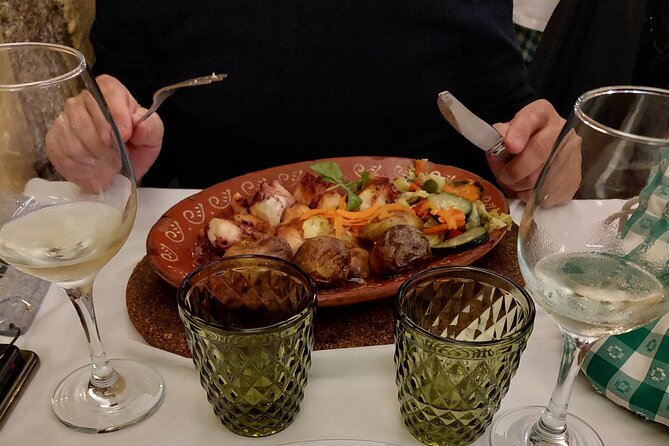Taste of Porto: The Ultimate Full Meal Portuguese Food Tour - Key points to know before booking