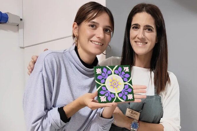 Tile Painting and Cocktails in Downtown Porto - Why painting a tile belongs in a Porto itinerary