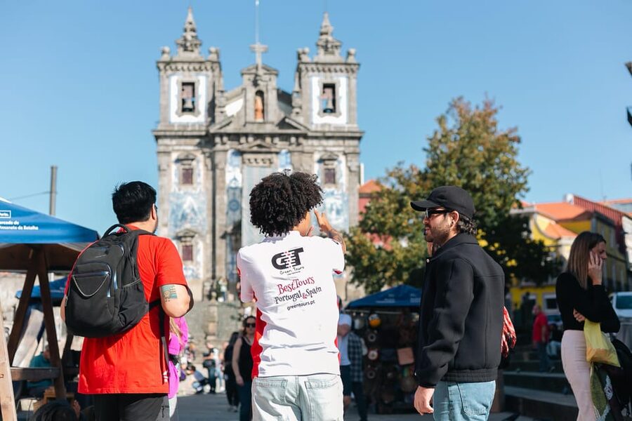 Tour Porto: Adventure in Electric Bike Tour - Carlos and the value of a private route