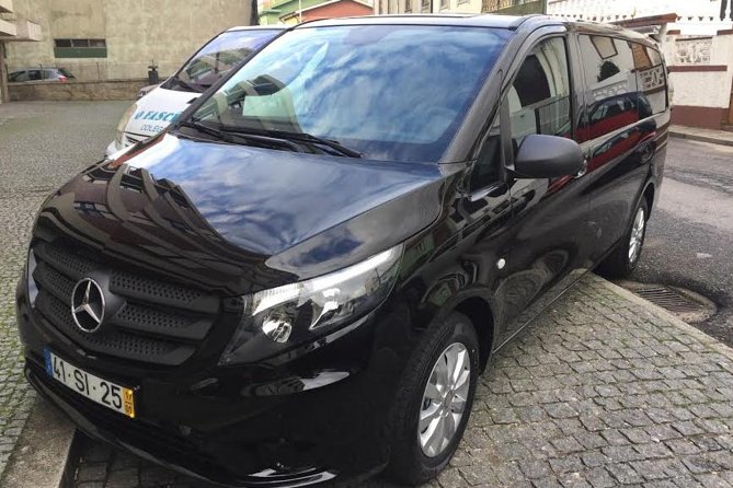 Transfer from Porto Airport to Porto City Hotels - Why a private Porto arrival can be worth the cost
